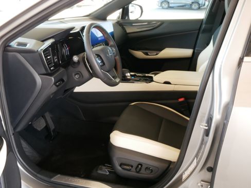 Certified 2023 Lexus NX 350 AWD image 4
