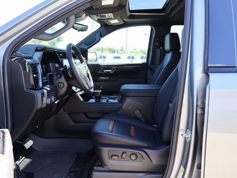 New 2026 GMC Sierra 1500 AT4 w/ AT4 Premium Package image 11