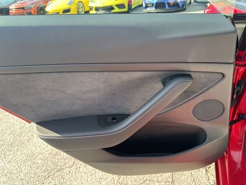 Used 2023 Tesla Model 3 Performance image 28