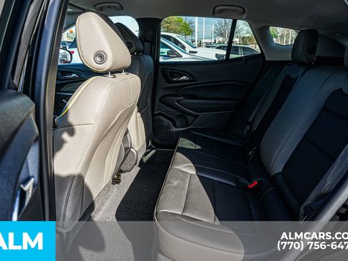 Used 2025 Chevrolet Trax ACTIV w/ Driver Confidence Package FWD image 23