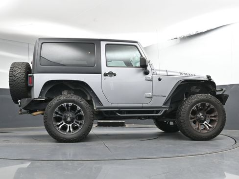 Used 2018 Jeep Wrangler Sport image 22