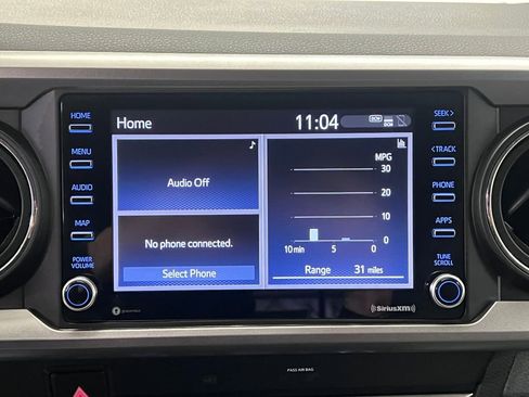 Used 2020 Toyota Tacoma SR5 image 32