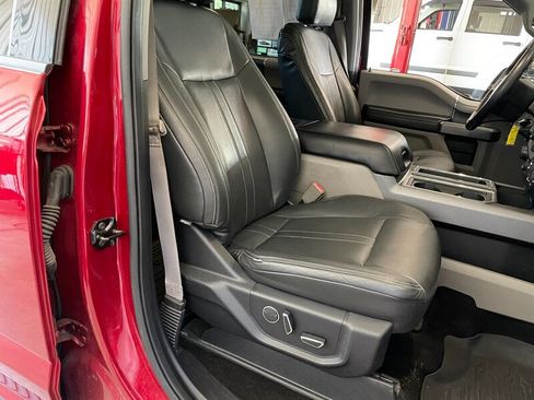 Used 2018 Ford F150 XLT w/ Equipment Group 302A Luxury AWD/4WD image 23