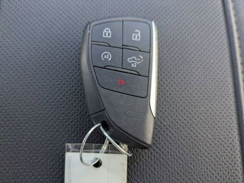 Used 2025 GMC Sierra 2500 SLT w/ SLT Premium Package image 35