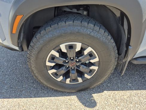 Used 2024 Nissan Frontier PRO-4X w/ Pro Convenience Package AWD/4WD image 24