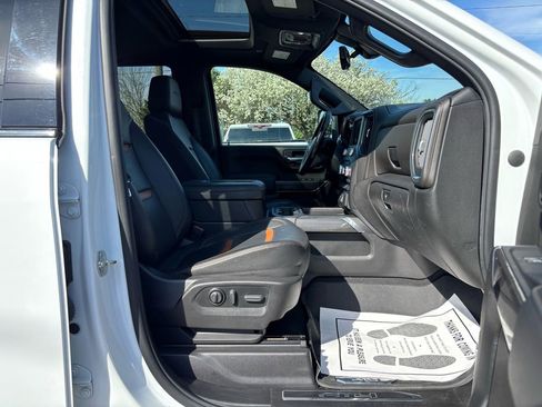 Used 2022 GMC Sierra 2500 AT4 w/ AT4 Premium Plus Package image 38