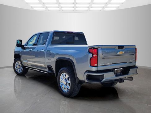 Used 2024 Chevrolet Silverado 3500 High Country w/ Z71 Off-Road Package image 6