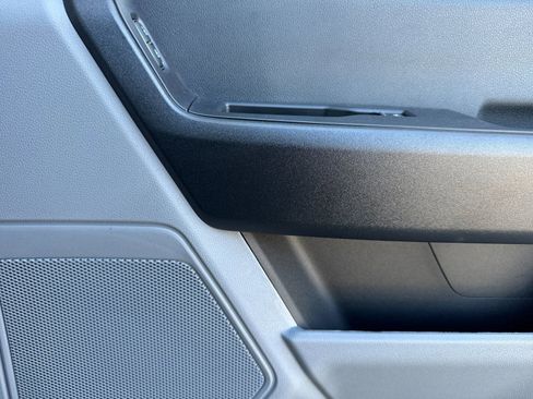 New 2025 Ford F250 XL w/ XL Chrome Package image 17