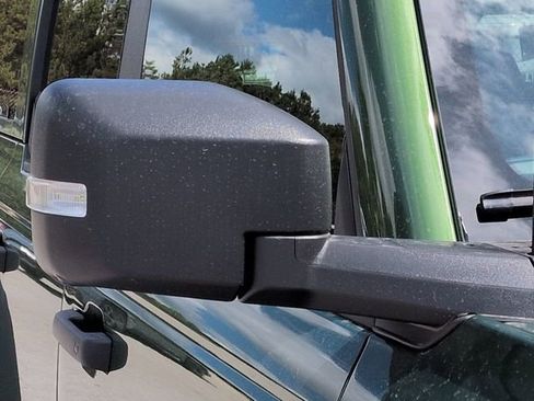 New 2025 Ford Bronco Badlands image 13