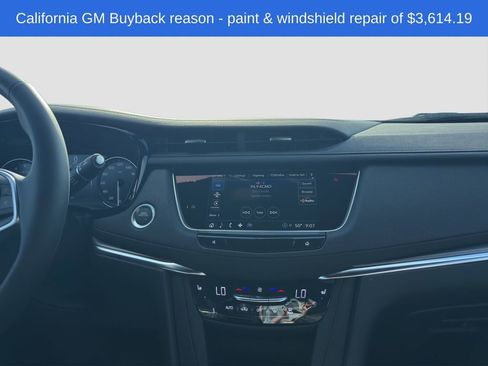 Used 2025 Cadillac XT5 Luxury FWD image 14