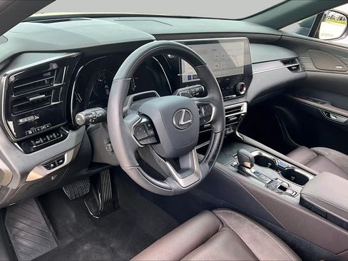 Used 2024 Lexus RX 350 AWD w/ Convenience Package image 16