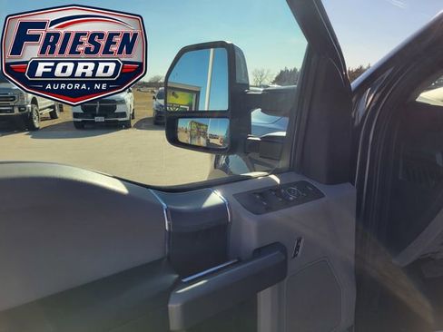 Used 2020 Ford F250 XLT w/ XLT Premium Package AWD/4WD image 12