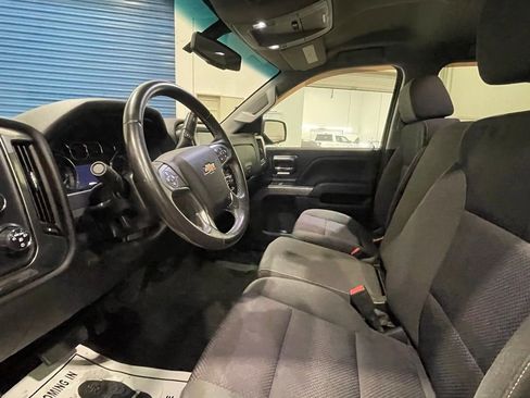 Used 2018 Chevrolet Silverado 1500 LT w/ All Star Edition image 28