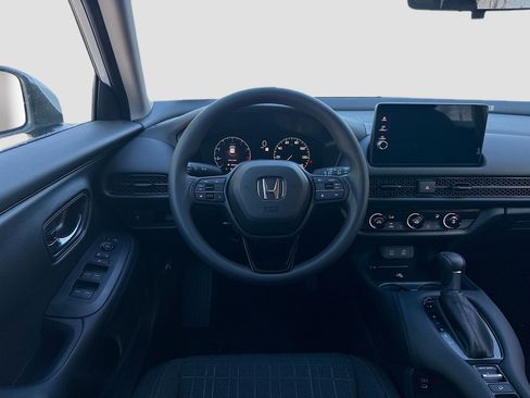 New 2026 Honda HR-V LX image 17