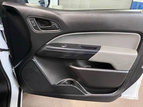 Used 2019 Chevrolet Colorado W/T w/ WT Convenience Package image 11
