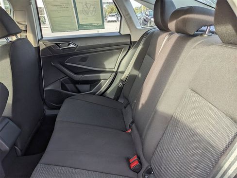 Used 2019 Volkswagen Jetta S w/ Driver Assistance Package image 18