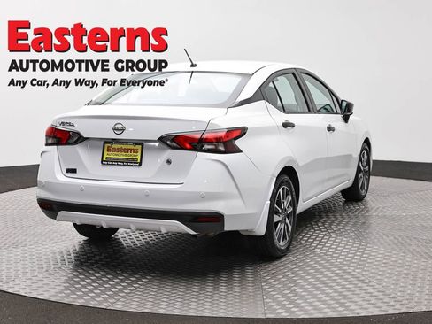 Used 2024 Nissan Versa S w/ S Plus Package FWD image 5