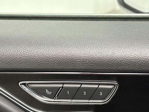 Used 2021 Lincoln Corsair Reserve w/ Equipment Group 201A image 41