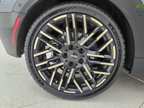 Used 2025 MINI Cooper S FWD image 74