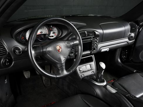 Used 2004 Porsche 911 Turbo AWD/4WD image 4