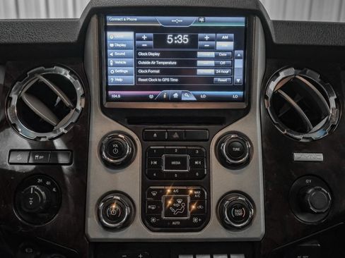 Used 2016 Ford F350 Platinum AWD/4WD image 25