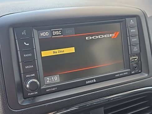 Used 2019 Dodge Grand Caravan SXT FWD image 23