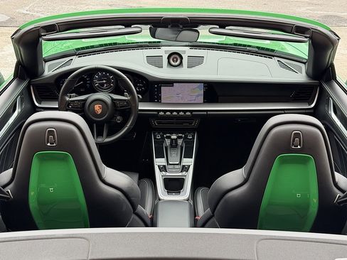 Certified 2022 Porsche 911 Turbo image 25