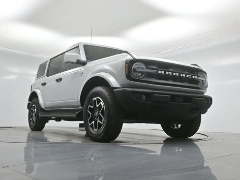 New 2026 Ford Bronco Outer Banks AWD/4WD image 45