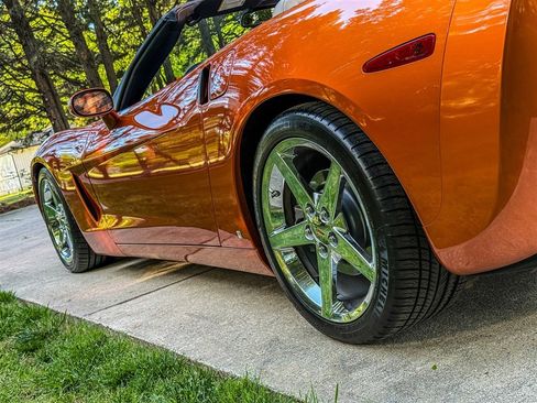 Used 2008 Chevrolet Corvette Convertible w/ Preferred Equipment Group image 28