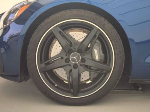 Used 2017 Mercedes-Benz AMG GT Coupe image 17