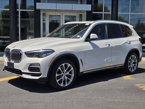 Used 2021 BMW X5 xDrive40i w/ Convenience Package AWD/4WD image 4