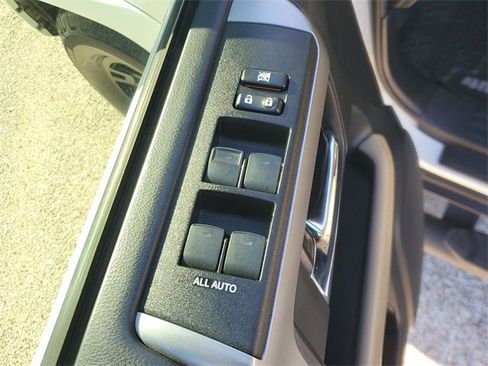 Used 2020 Toyota 4Runner SR5 Premium w/ Moonroof Package image 16