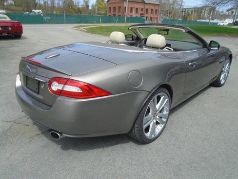 Used 2012 Jaguar XK Convertible image 6