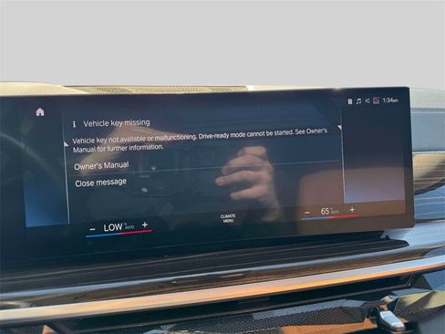 Used 2023 BMW X7 xDrive40i w/ Premium Package image 13