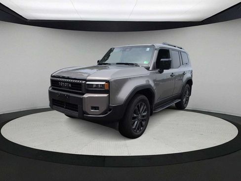 Used 2025 Toyota Land Cruiser w/ Premium Package AWD/4WD image 4