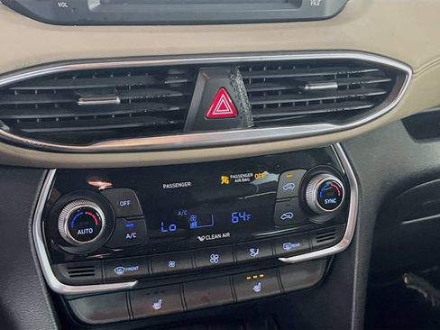 Used 2019 Hyundai Santa Fe SEL AWD/4WD image 15