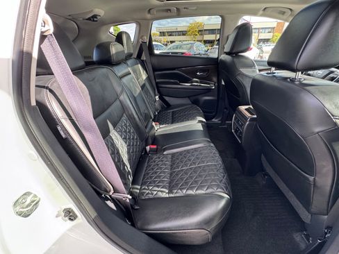 Used 2019 Nissan Murano Platinum w/ Cargo Package AWD/4WD image 13