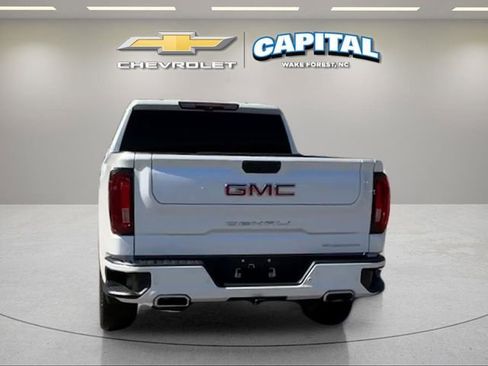 Used 2023 GMC Sierra 1500 Denali w/ Denali Reserve Package AWD/4WD image 4