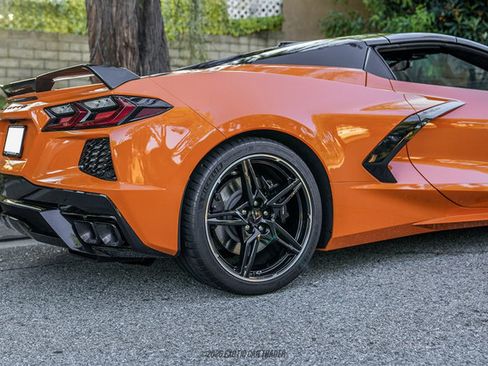 Used 2023 Chevrolet Corvette Stingray Preferred Conv w/ Z51 Performance Package RWD image 73