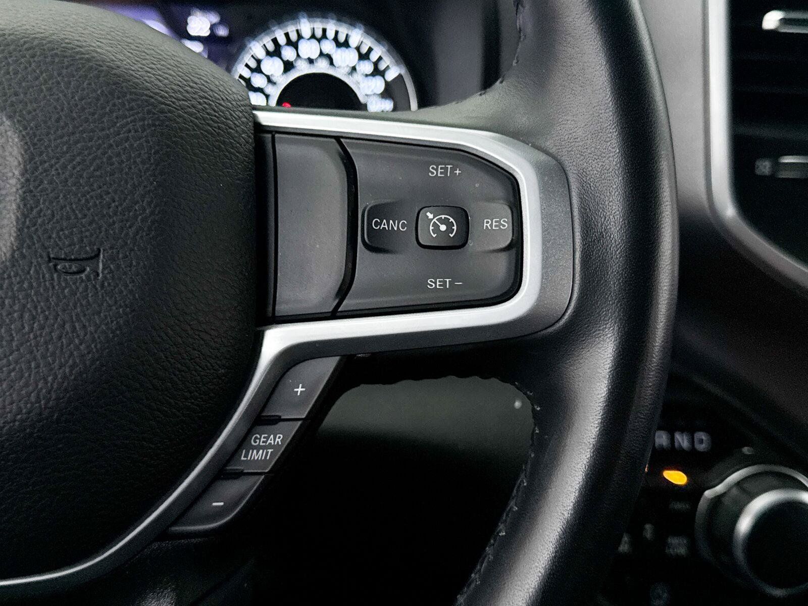 Used 2023 RAM 1500 Big Horn AWD/4WD image 31