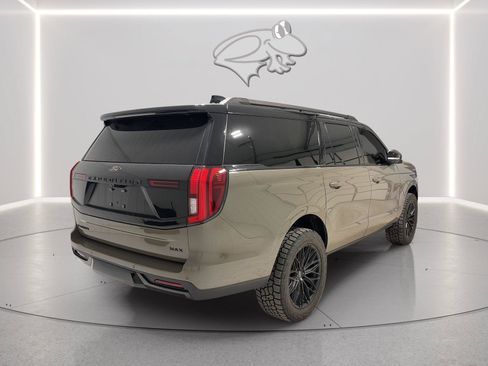 Used 2026 Ford Expedition Max Platinum w/ Stealth Appearance Package AWD/4WD image 5