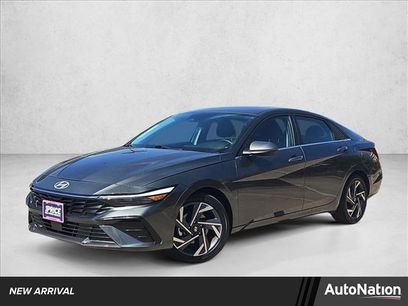 Used 2025 Hyundai Elantra SEL