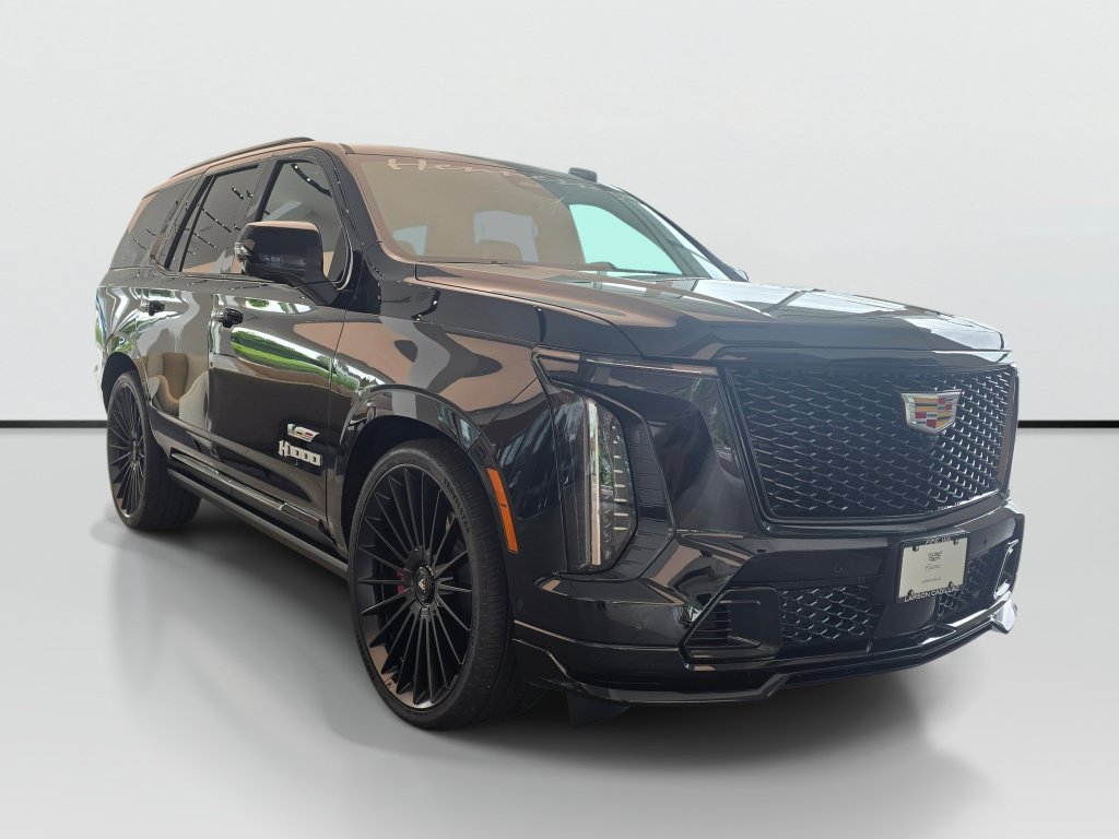 Used 2025 Cadillac Escalade V AWD/4WD image 8