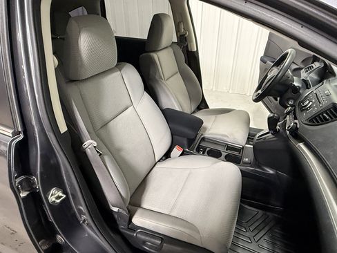 Used 2016 Honda CR-V LX image 16