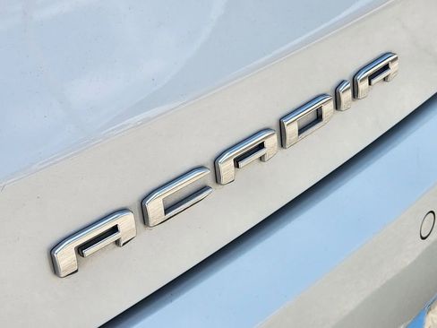 Used 2022 GMC Acadia Denali FWD image 12