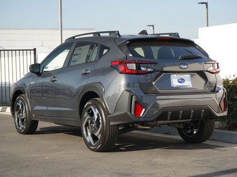 New 2026 Subaru Crosstrek 2.5i Limited AWD/4WD image 3