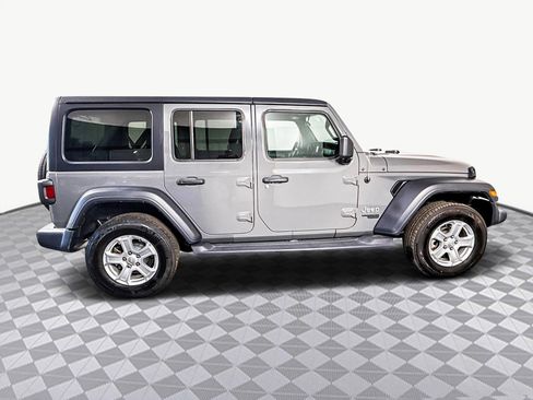 Used 2019 Jeep Wrangler Unlimited Sport S image 41