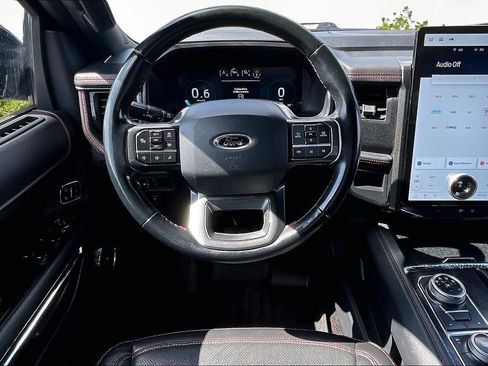 Certified 2022 Ford Expedition Max Limited image 5