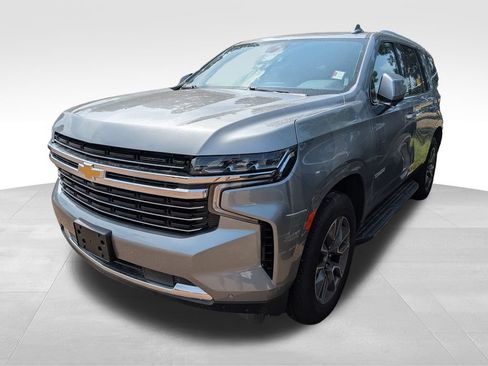 Used 2023 Chevrolet Tahoe LT w/ Luxury Package RWD image 12