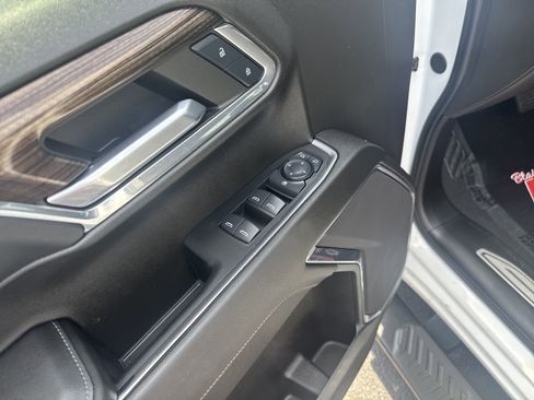 Used 2024 Chevrolet Silverado 1500 RST image 16